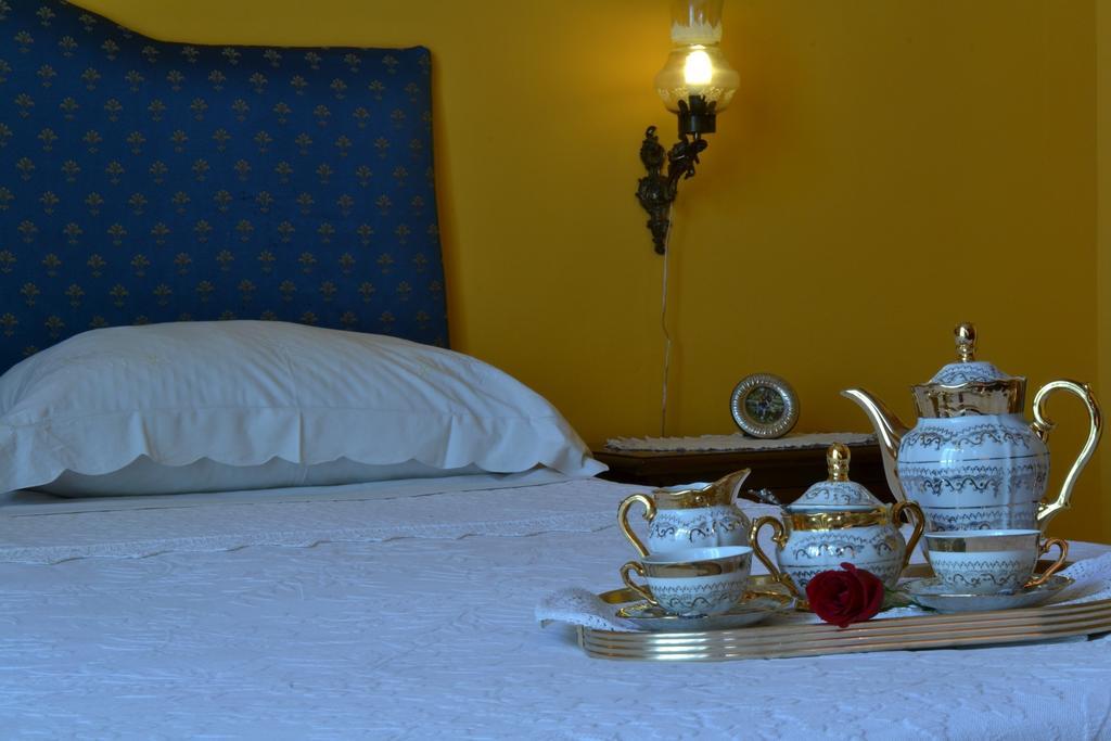 A Casa Di Mamma Bed & Breakfast Naples Bilik gambar